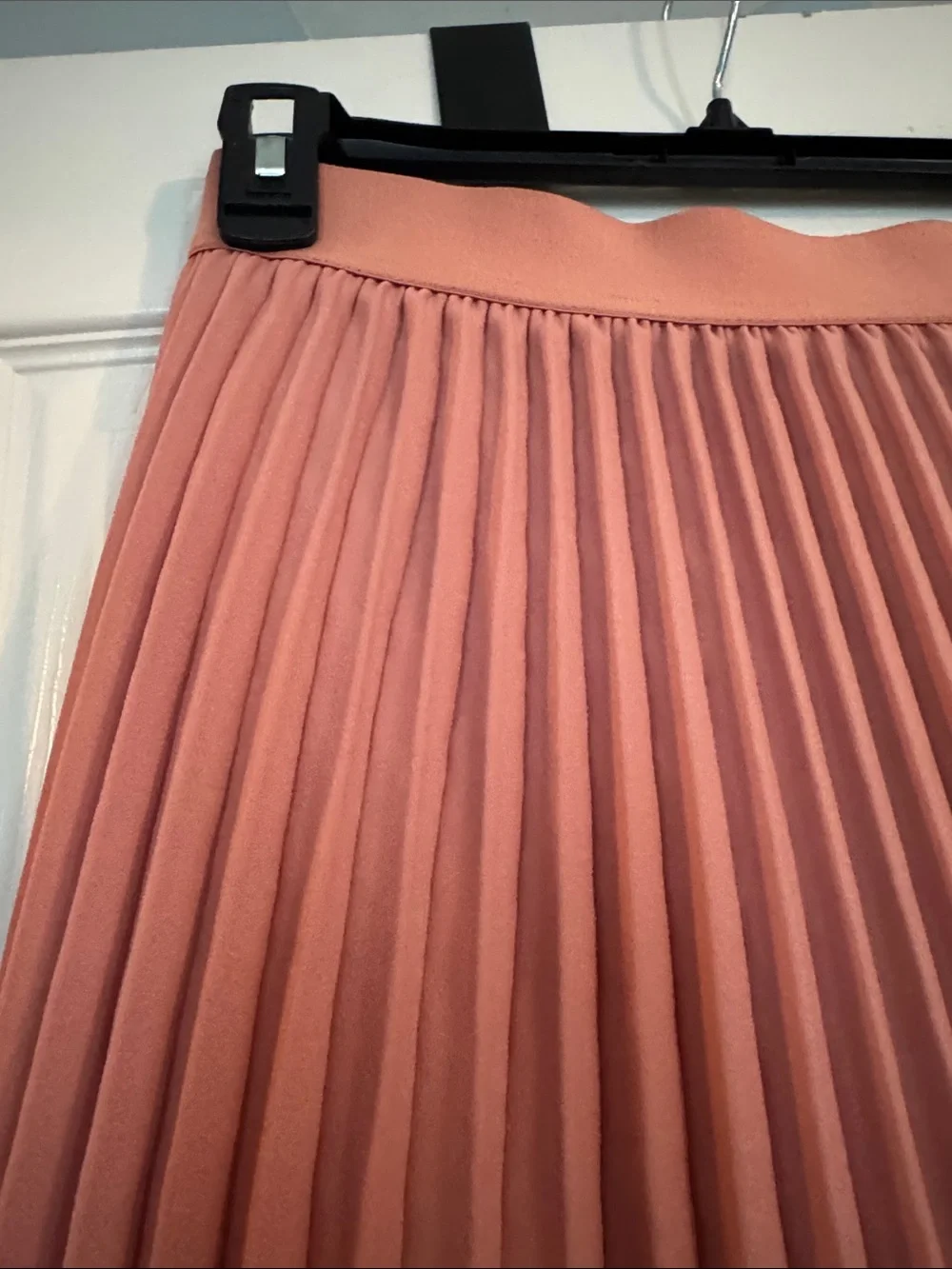 Pleated Midi Skirt in Dusty Rose